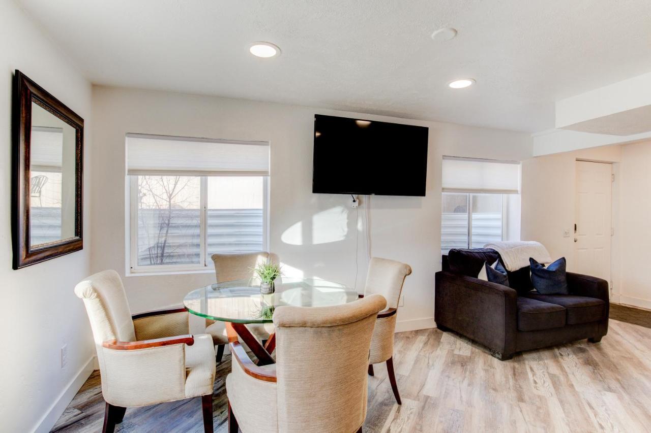 Modern Private Whole Unit 4 Bedroom Guest Suite King Bed Солт-Лейк-Сити Экстерьер фото